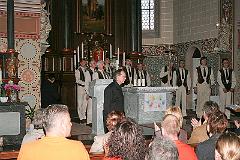 Chor Oreya  Oreya Konzert in St. Maximinus Ellar Mai 2009