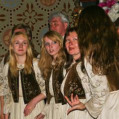 Chor Oreya  Oreya Konzert in St. Maximinus Ellar Mai 2009