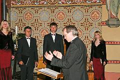 Chor Oreya  Oreya Konzert in St. Maximinus Ellar Mai 2009